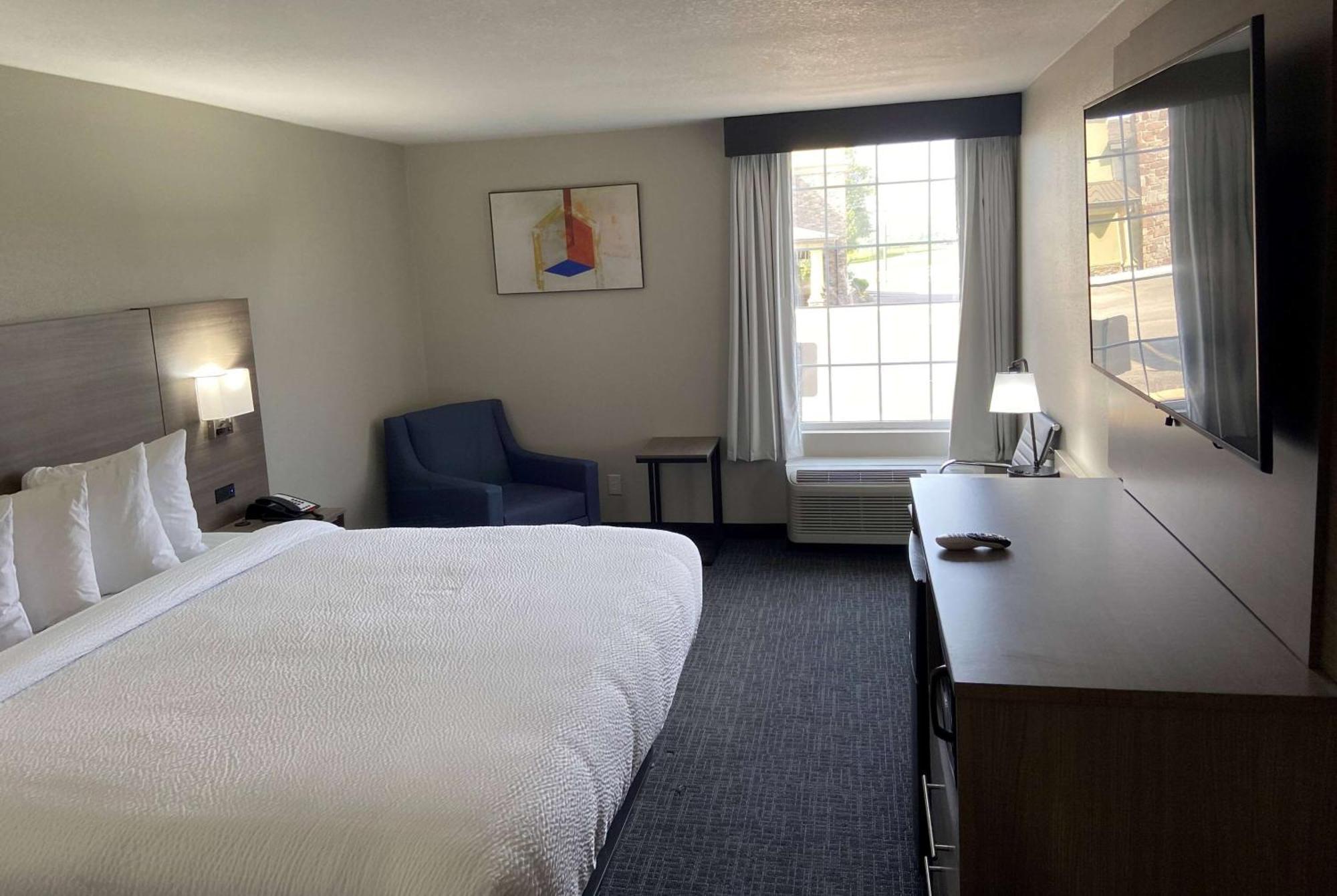 Days Inn & Suites By Wyndham Tahlequah Экстерьер фото